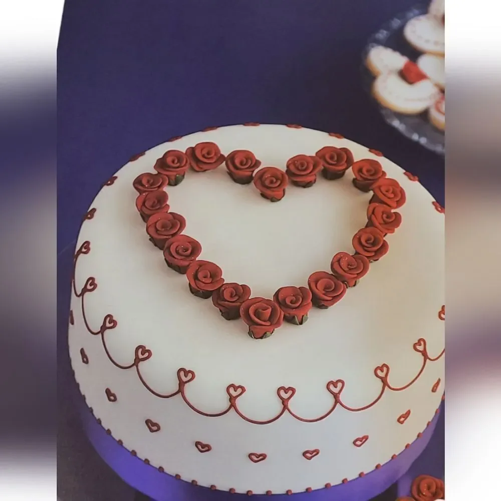 Cake Cookbook For Romantic Occasions Hardbound Beautifully‎ Illustrated